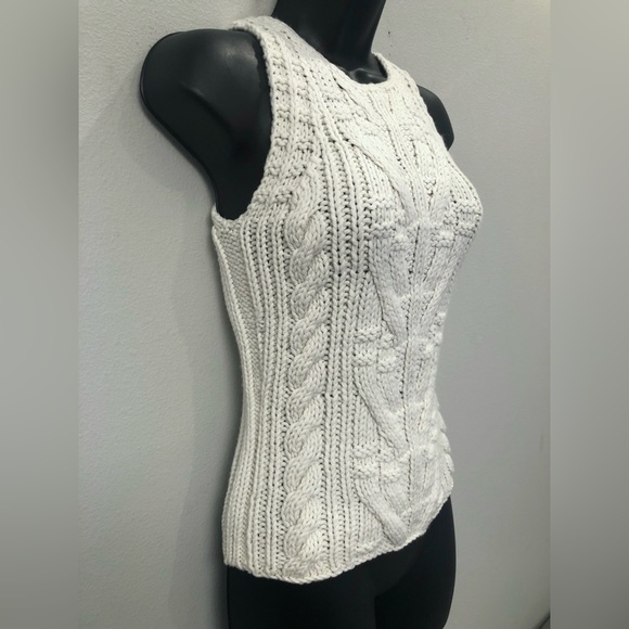The Limited Chunky Wool Cableknit Cutaway Sleeveless Sweater Vest Pullover XS - Picture 3 of 7